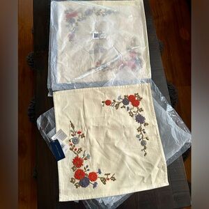 RALPH LAUREN Home Macall Floral Embroidery Linen Pillow Cover SET NWT 18x18